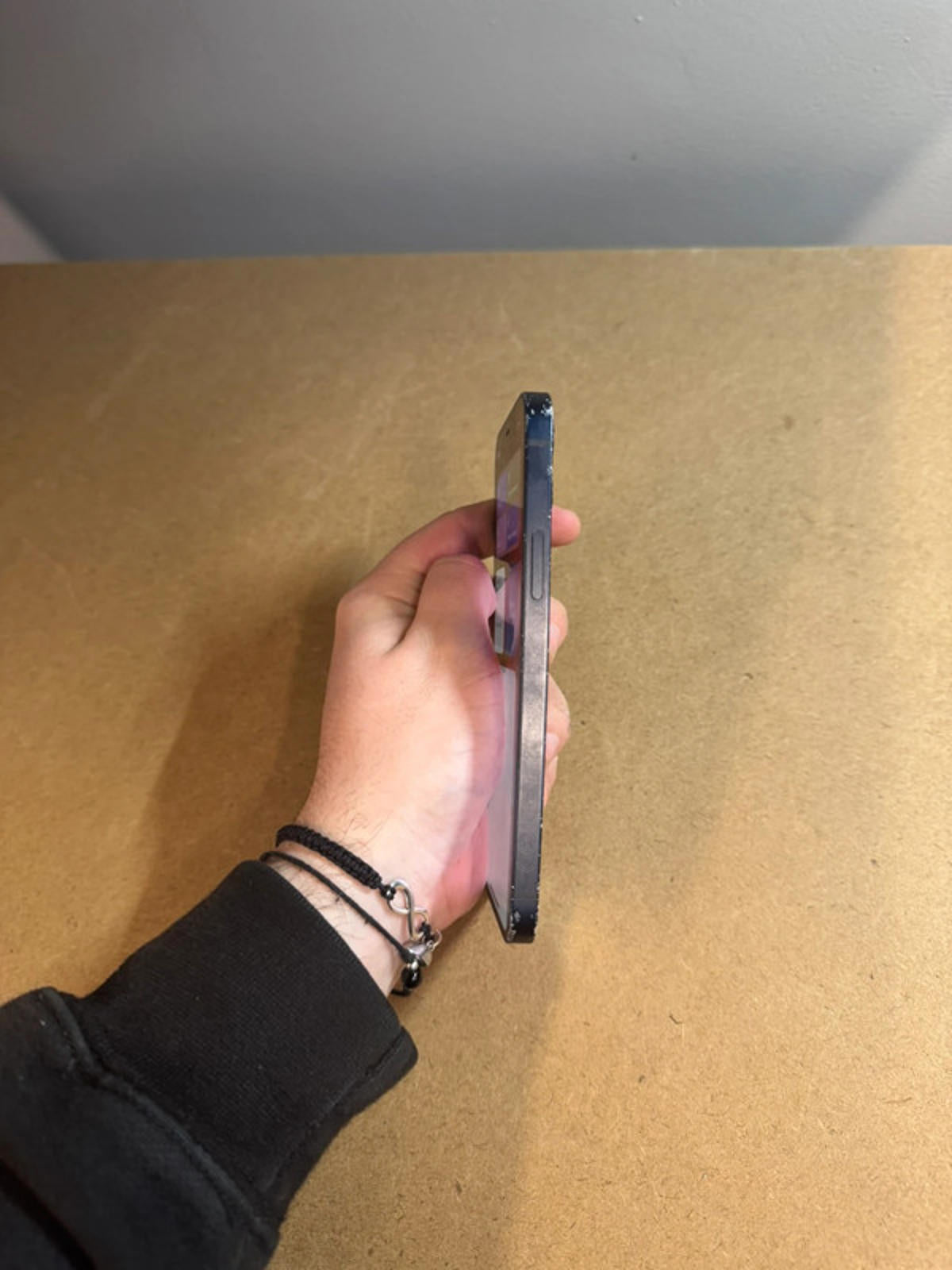 Apple iPhone 12 - 64gb - black - unlocked