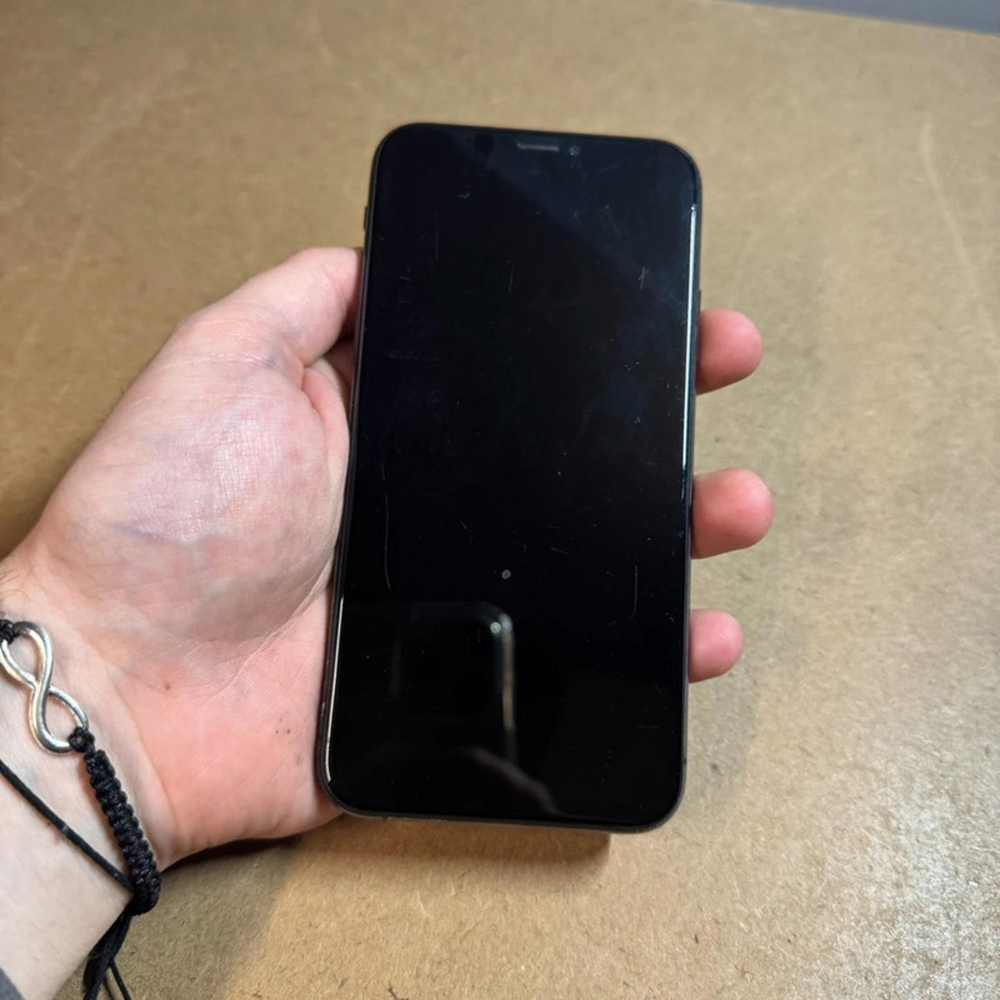 Apple iPhone XS - 256gb - black. - unlocked