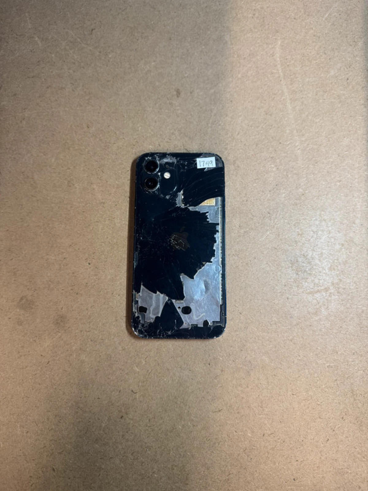 Apple iPhone 12 - 64gb - black - unlocked