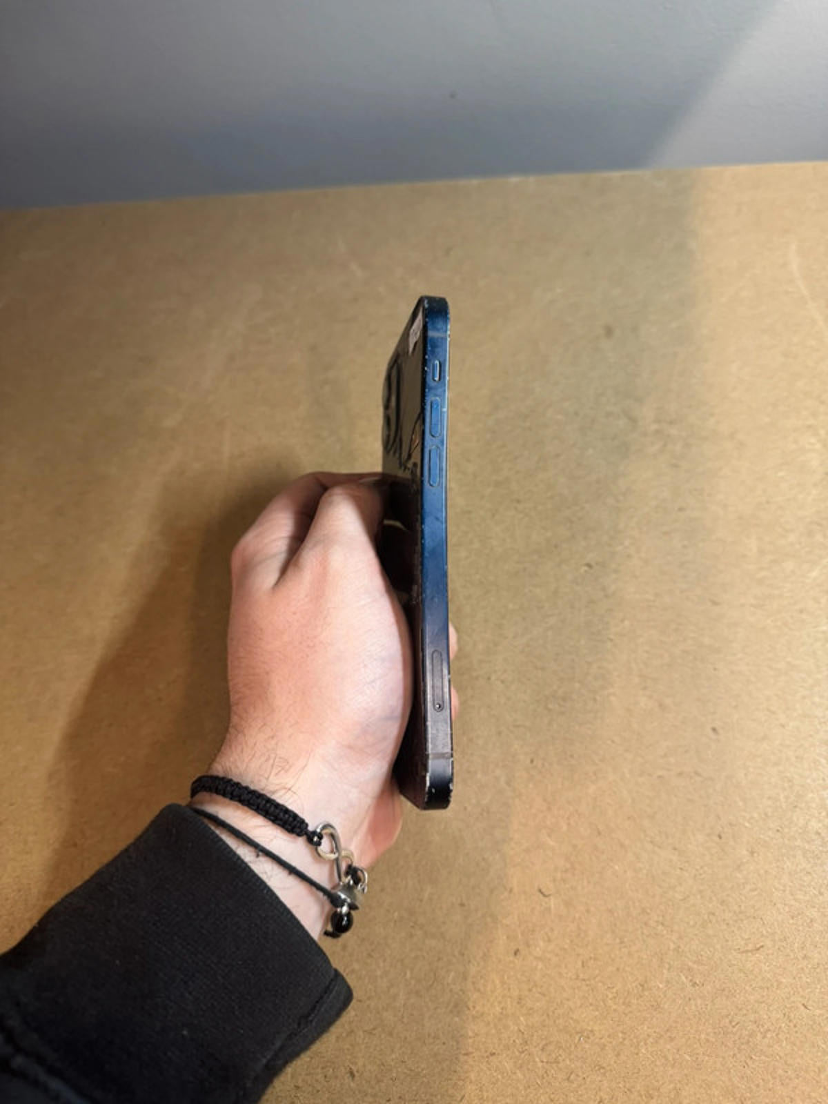 Apple iPhone 12 - 64gb - black - unlocked