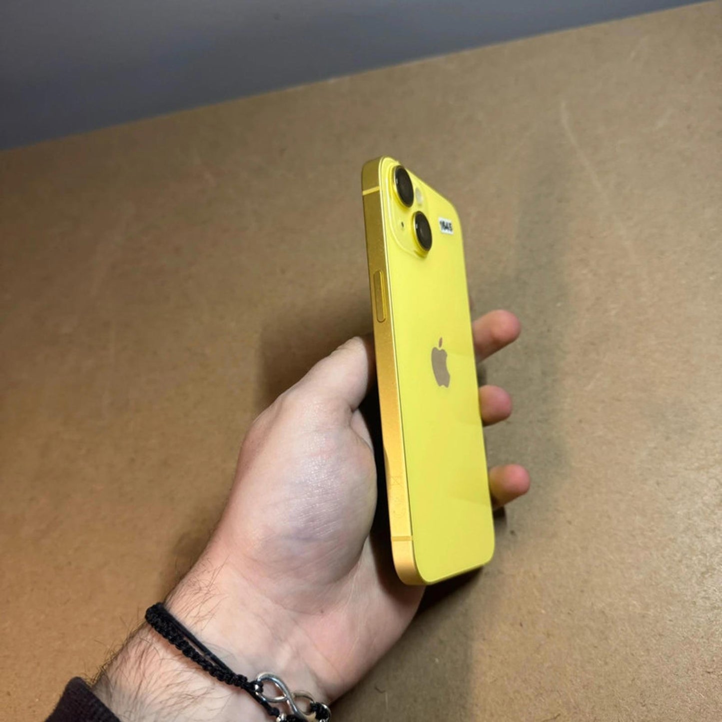 Apple iPhone 14 - 128gb - yellow - unlocked
